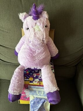 Scentsy Buddy Vega the Unicorn Purple 16” Long Lavender Scent Pack